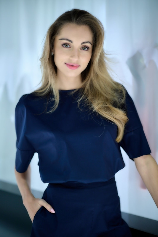 Liviana conti Bloes km