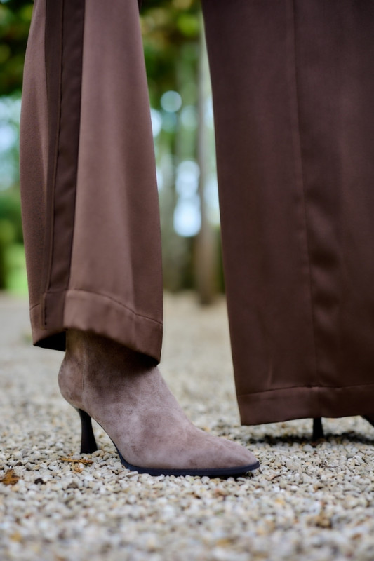 Lola cruz Korte laars suede