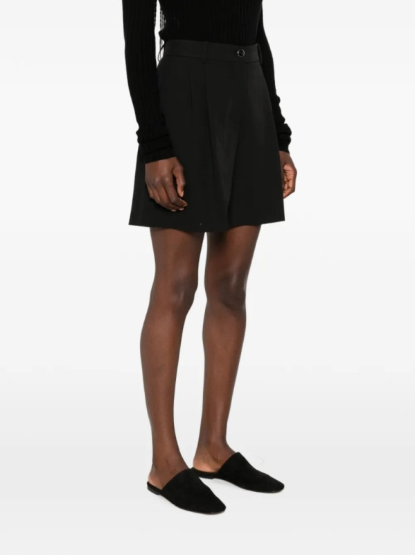 Pinko Short
